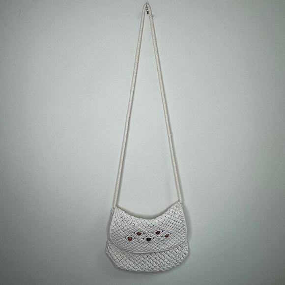 Handmade Y2K white macramé crochet bag purse with wooden beads woven cotton - Picture 2 of 12